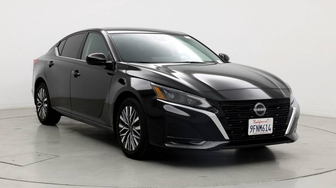 2023 Nissan Altima SV — Sedan — 11,129 mi — Oxnard, CA