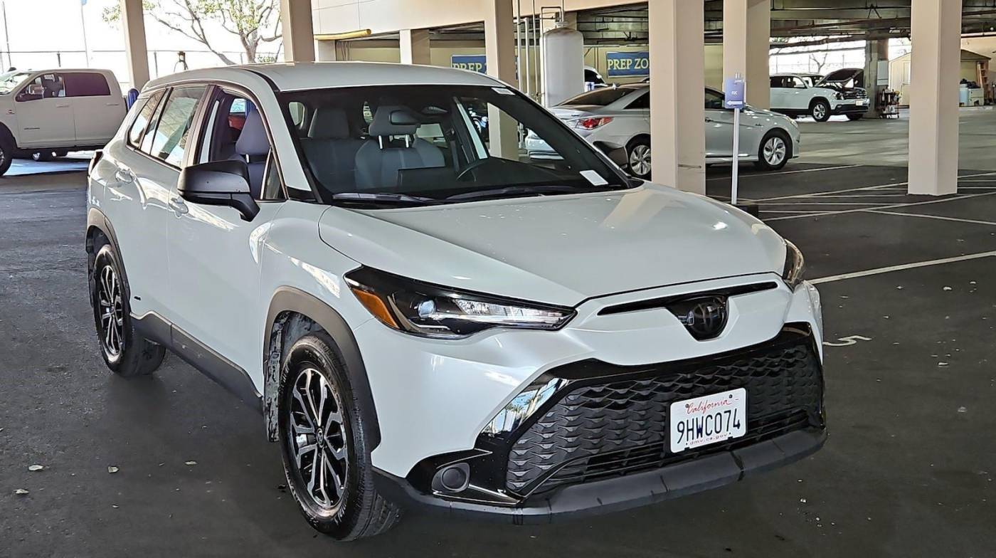 2023 Toyota Corolla Cross Hybrid S — SUV — 13,789 mi — Oxnard, CA
