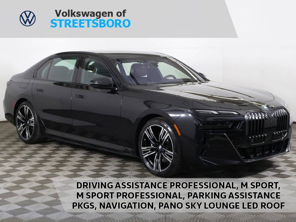 2023 BMW i7 xDrive60 — Sedan — 4,058 mi — Streetsboro, OH