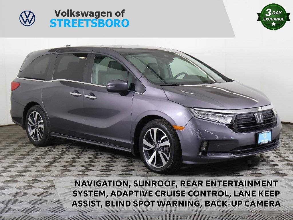 2021 Honda Odyssey Touring — Minivan — 30,449 mi — Streetsboro, OH