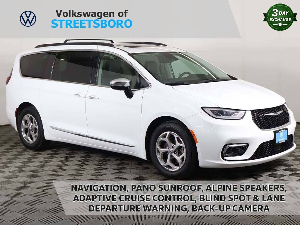 2023 Chrysler Pacifica Limited — Minivan — 60,701 mi — Streetsboro, OH