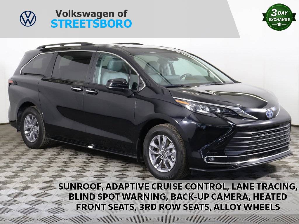 2024 Toyota Sienna XLE — Minivan — 54,597 mi — Streetsboro, OH