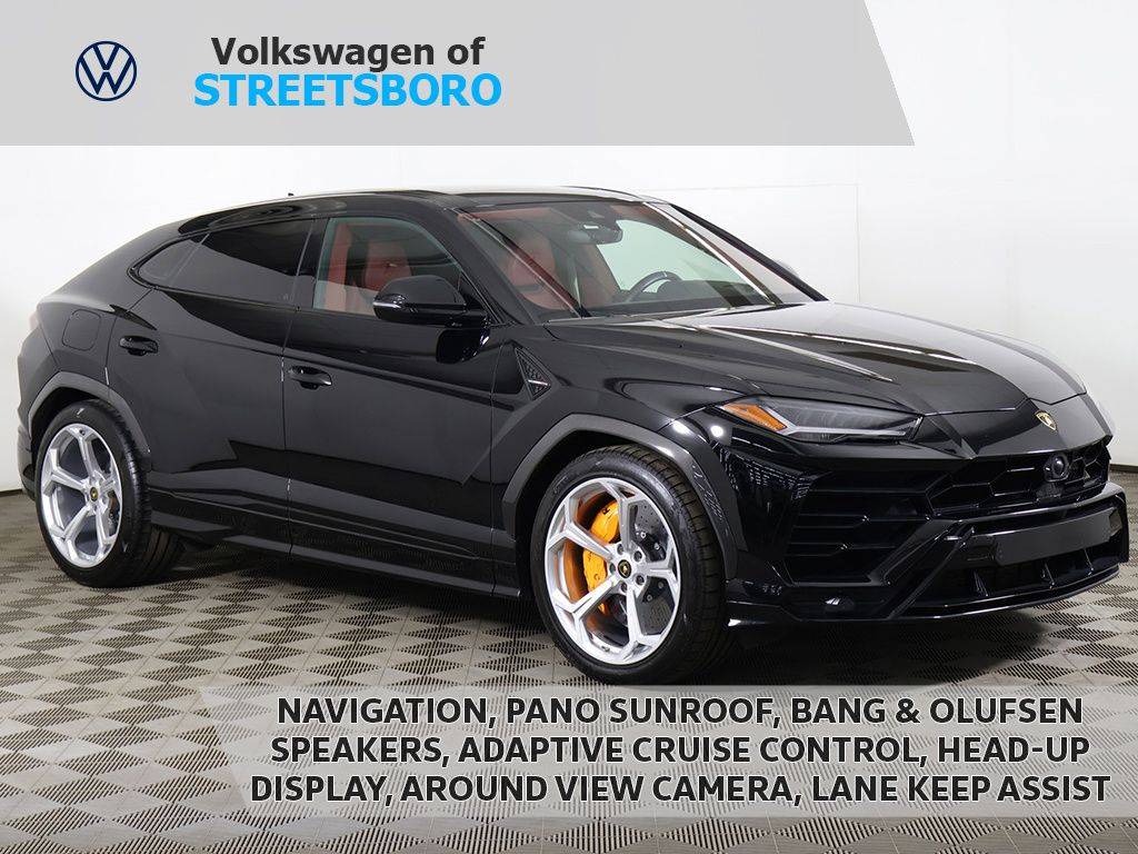 2022 Lamborghini Urus Unknown