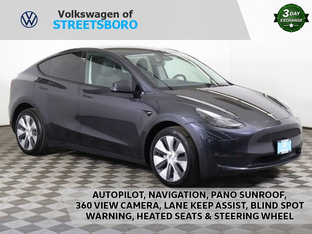 2024 Tesla Model Y Long Range — SUV — 9,912 mi — Streetsboro, OH