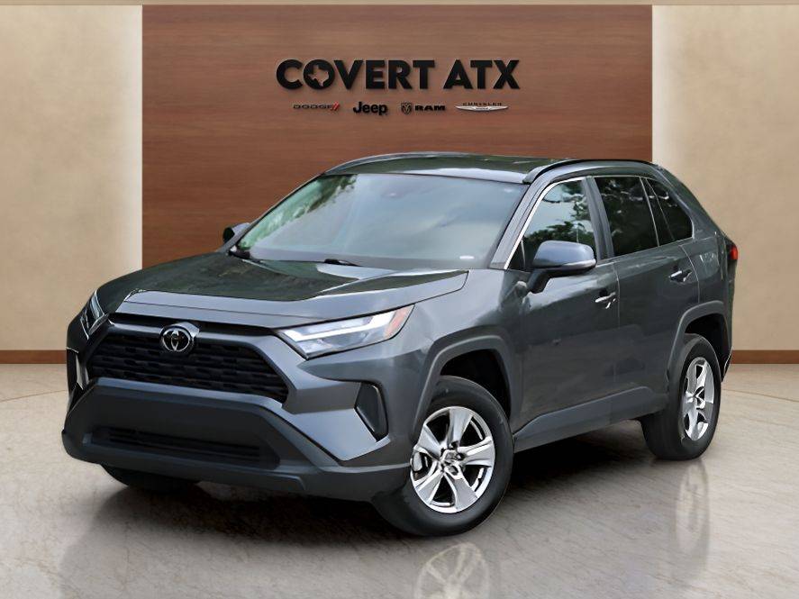 2025 Toyota RAV4 XLE — SUV — 31,827 mi — Austin, TX