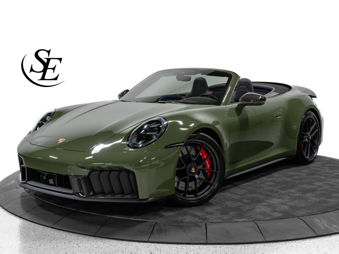 2025 Porsche 911 Carrera 4 GTS