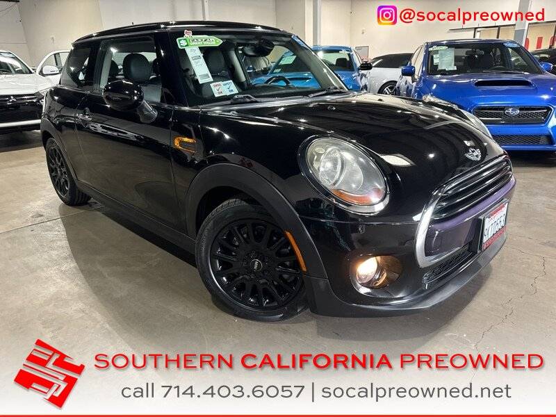 2017 MINI Hardtop Cooper — Hatchback — 63,356 mi — Orange, CA