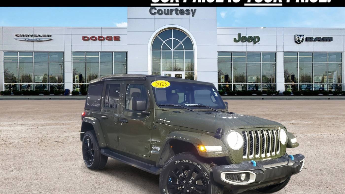 2023 Jeep Wrangler Sahara 4xe — SUV — 38,214 mi — Tampa, FL