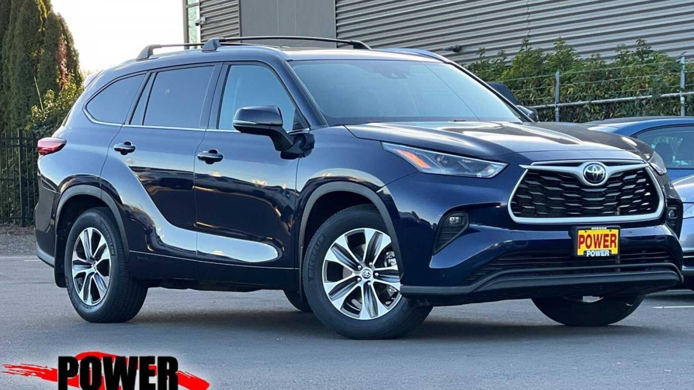 2022 Toyota Highlander XLE — SUV — 43,243 mi — Salem, OR
