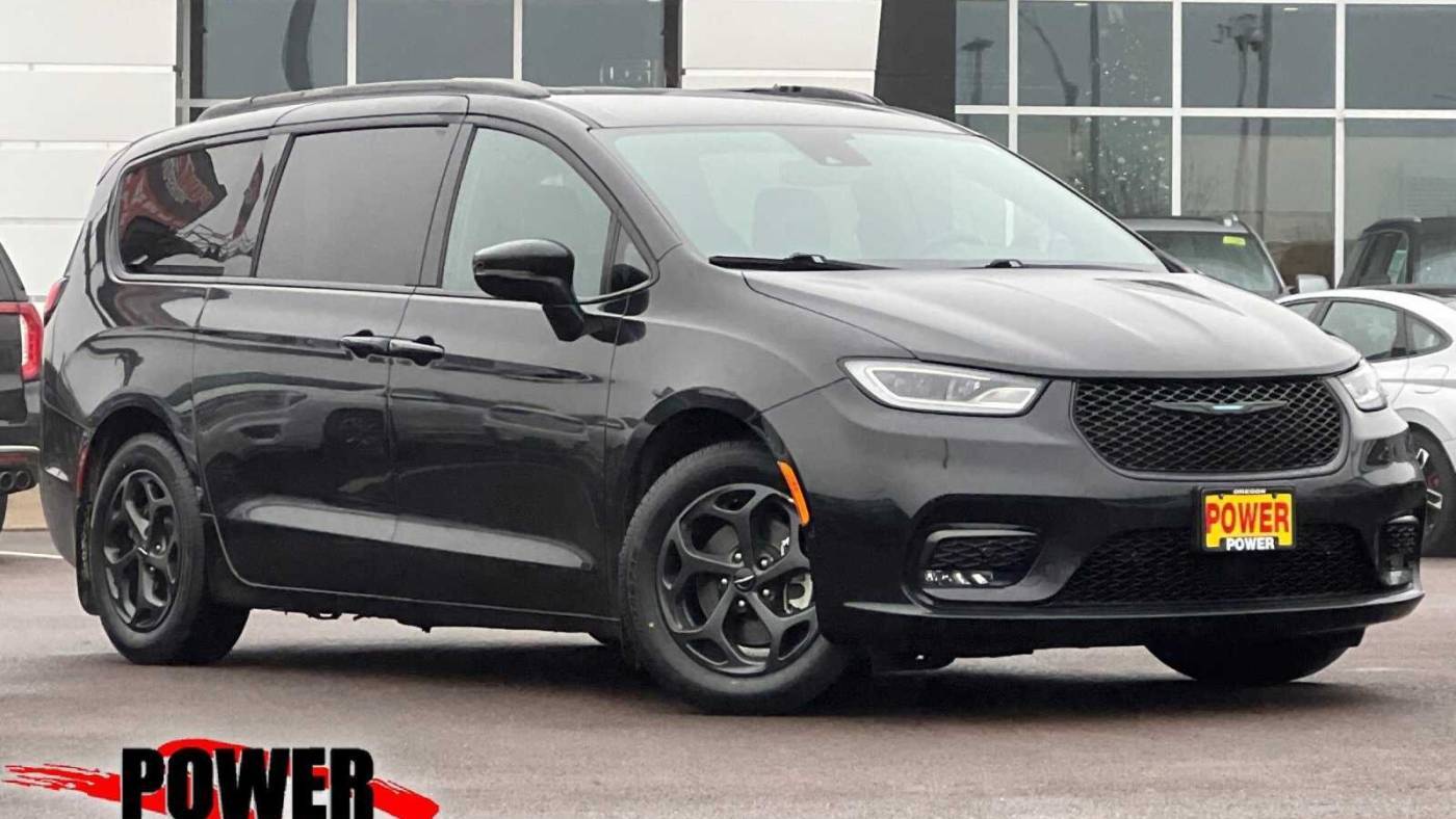 2021 Chrysler Pacifica Hybrid Limited — Minivan — 71,772 mi — Salem, OR