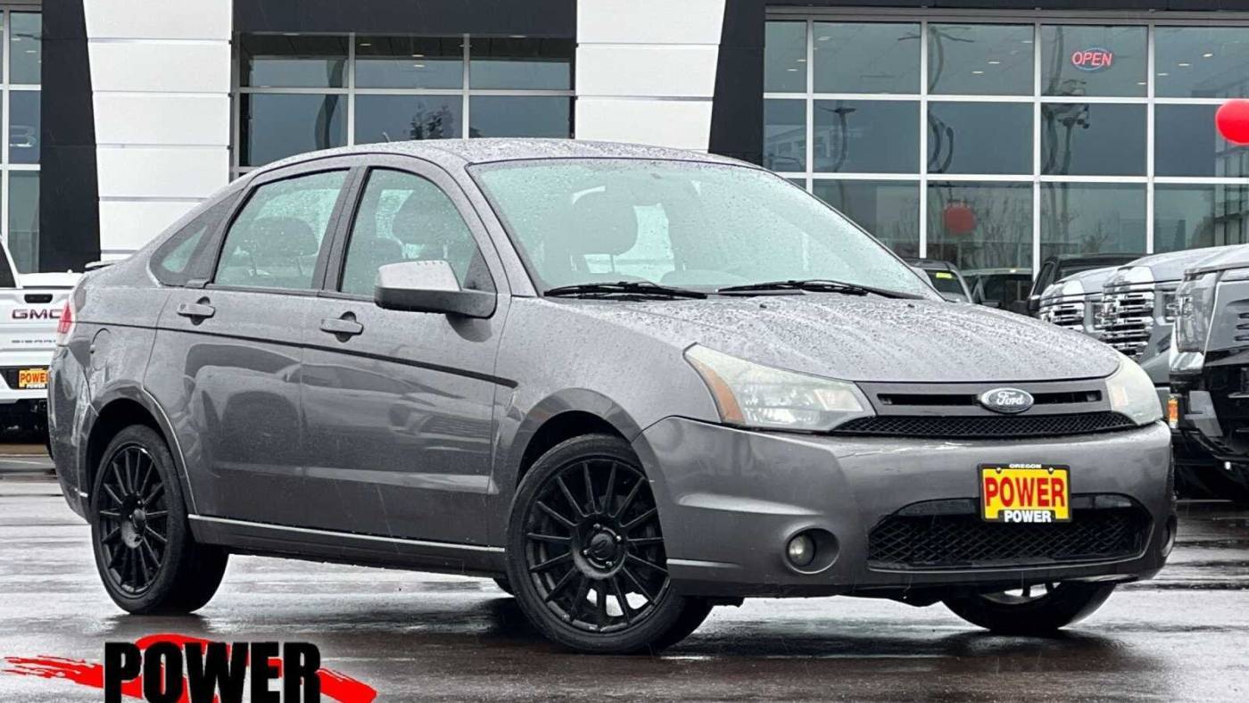 2010 Ford Focus SES — Sedan — 202,988 mi — Salem, OR