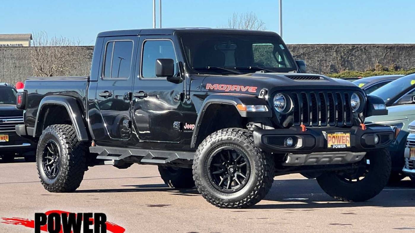 2023 Jeep Gladiator Mojave — Pickup Truck — 19,056 mi — Salem, OR