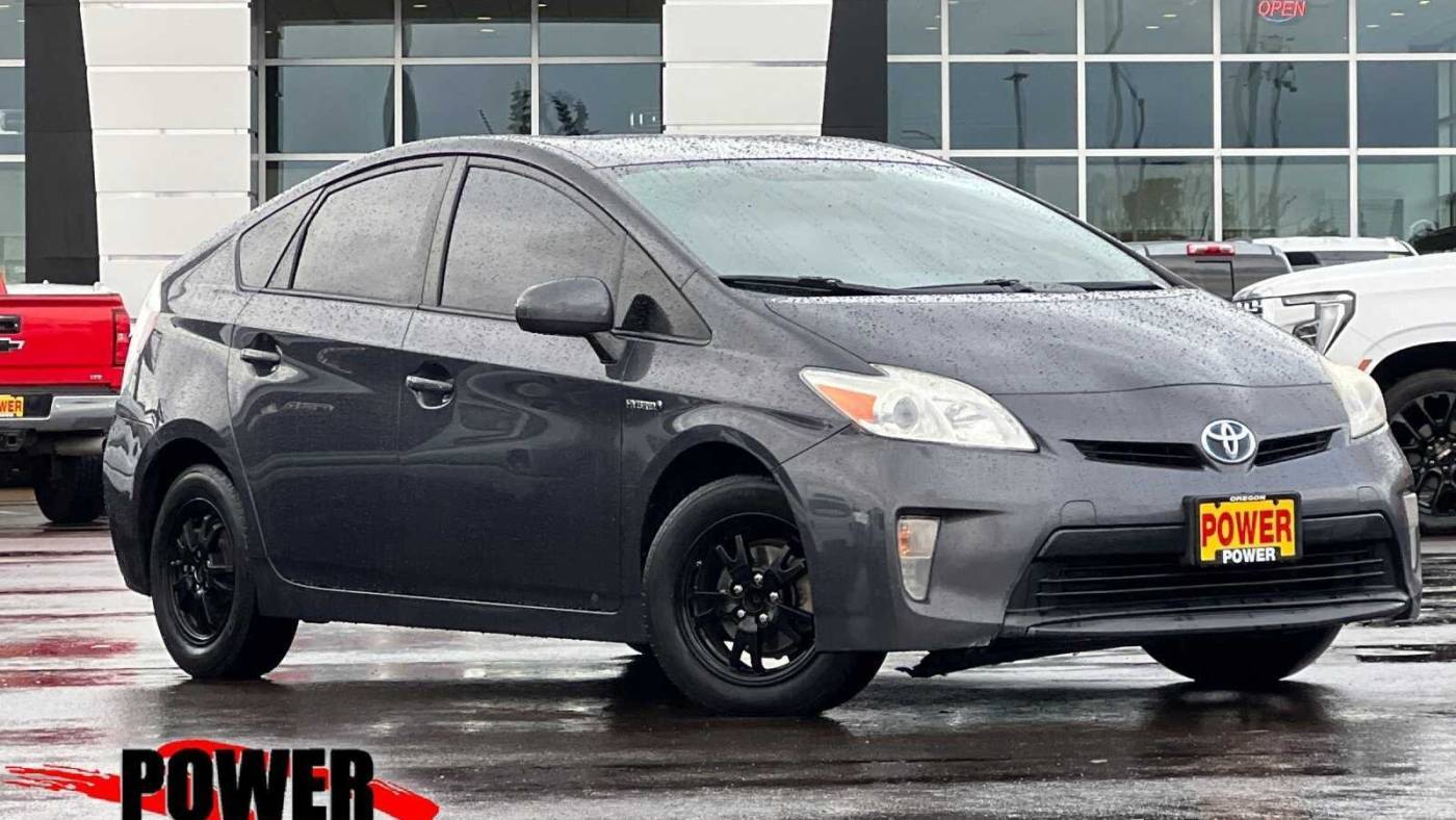 2015 Toyota Prius Two — Hatchback — 199,575 mi — Salem, OR