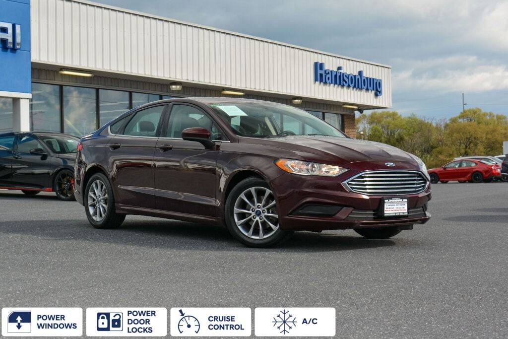2017 Ford Fusion SE — Sedan — 95,496 mi — Harrisonburg, VA