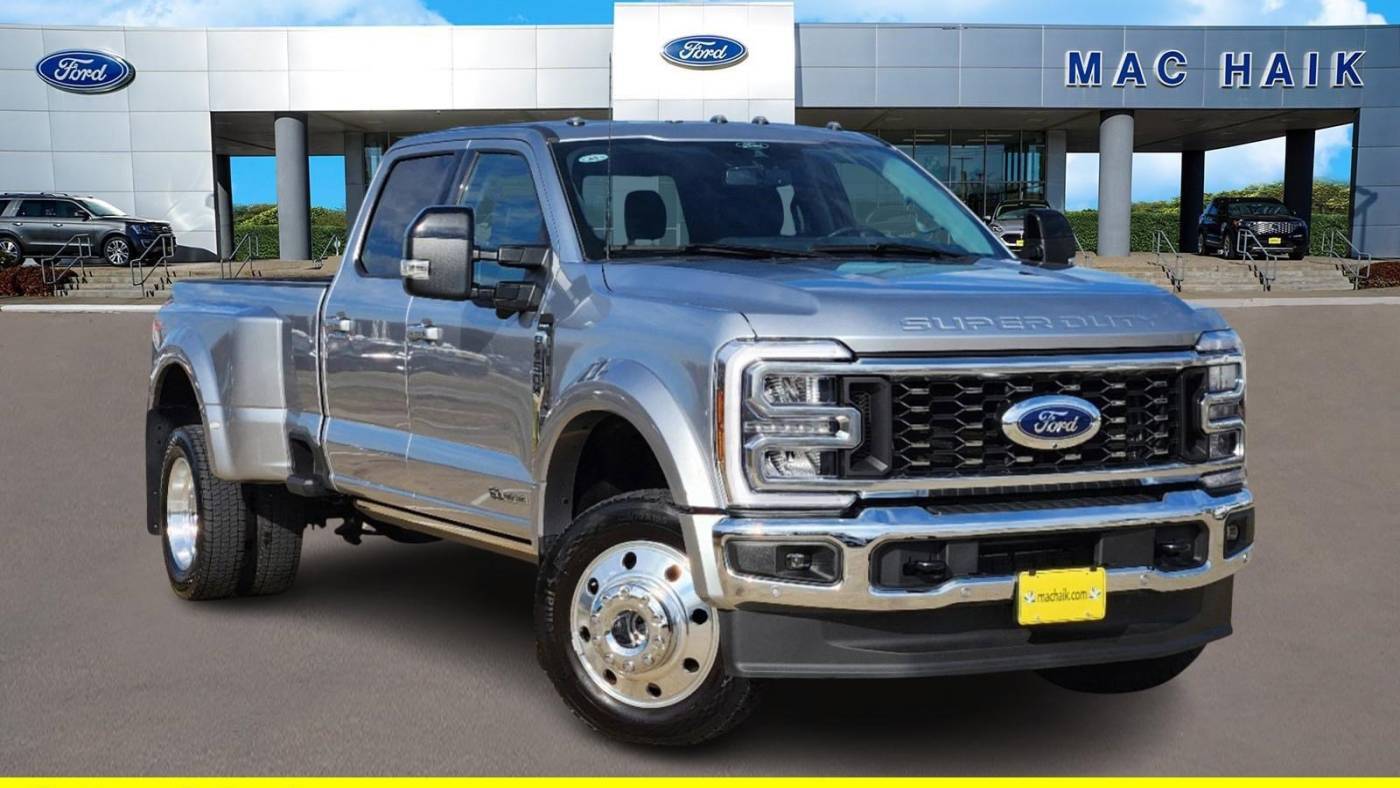 2024 Ford Super Duty F-450 LARIAT — Pickup Truck — 15,001 mi — DeSoto, TX