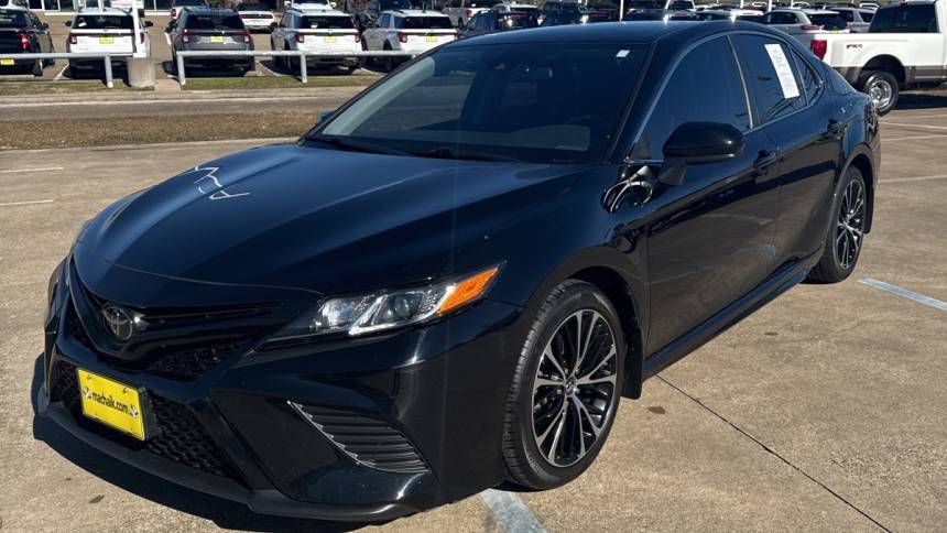 2018 Toyota Camry L — Sedan — 66,500 mi — DeSoto, TX