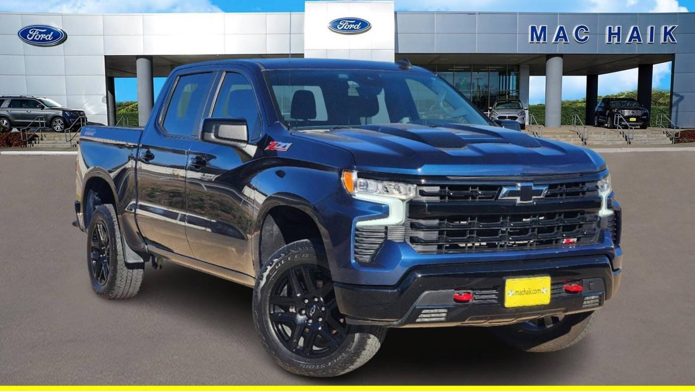 2022 Chevrolet Silverado 1500 LT Trail Boss — Pickup Truck — 24,205 mi — DeSoto, TX