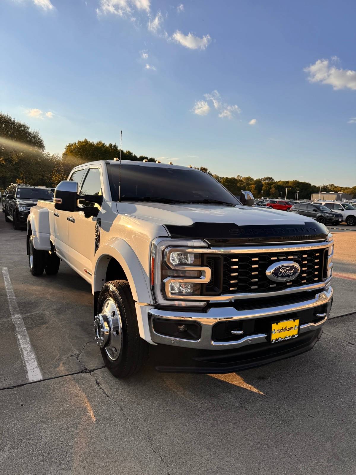 2023 Ford Super Duty F-450 LARIAT — Pickup Truck — 52,711 mi — DeSoto, TX