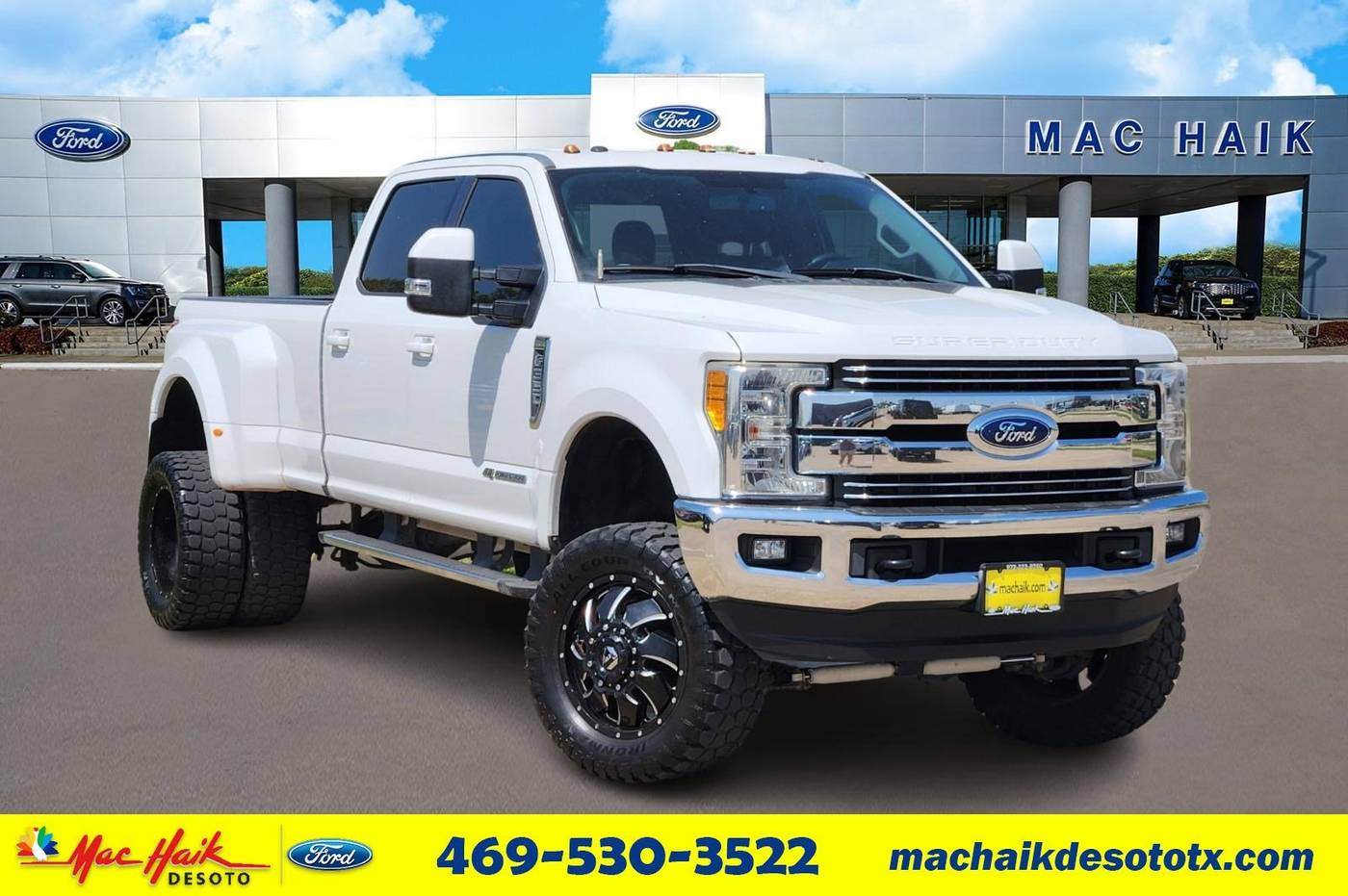2017 Ford Super Duty F-350 Lariat — Pickup Truck — 121,328 mi — DeSoto, TX