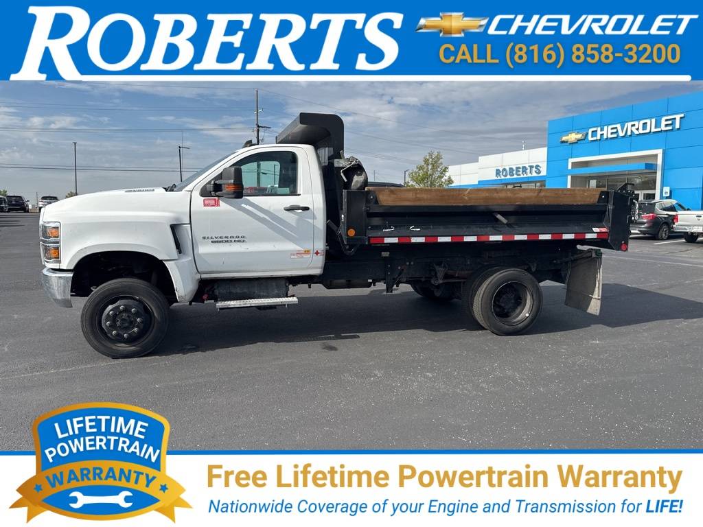 2023 Chevrolet Silverado MD Work Truck — Chassis Cab Truck — 17,935 mi — Platte City, MO