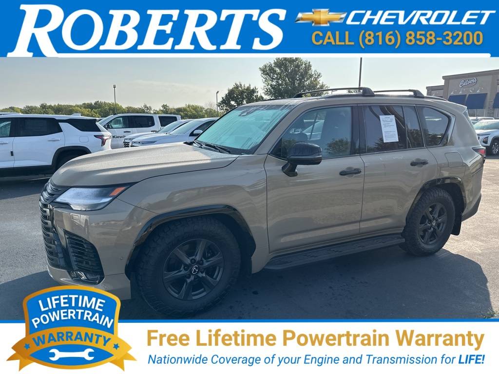 2025 Lexus LX LX 700h Overtrail — SUV — 2,062 mi — Platte City, MO