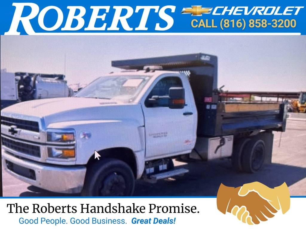 2022 Chevrolet Silverado MD Work Truck — Chassis Cab Truck — 10,211 mi — Platte City, MO