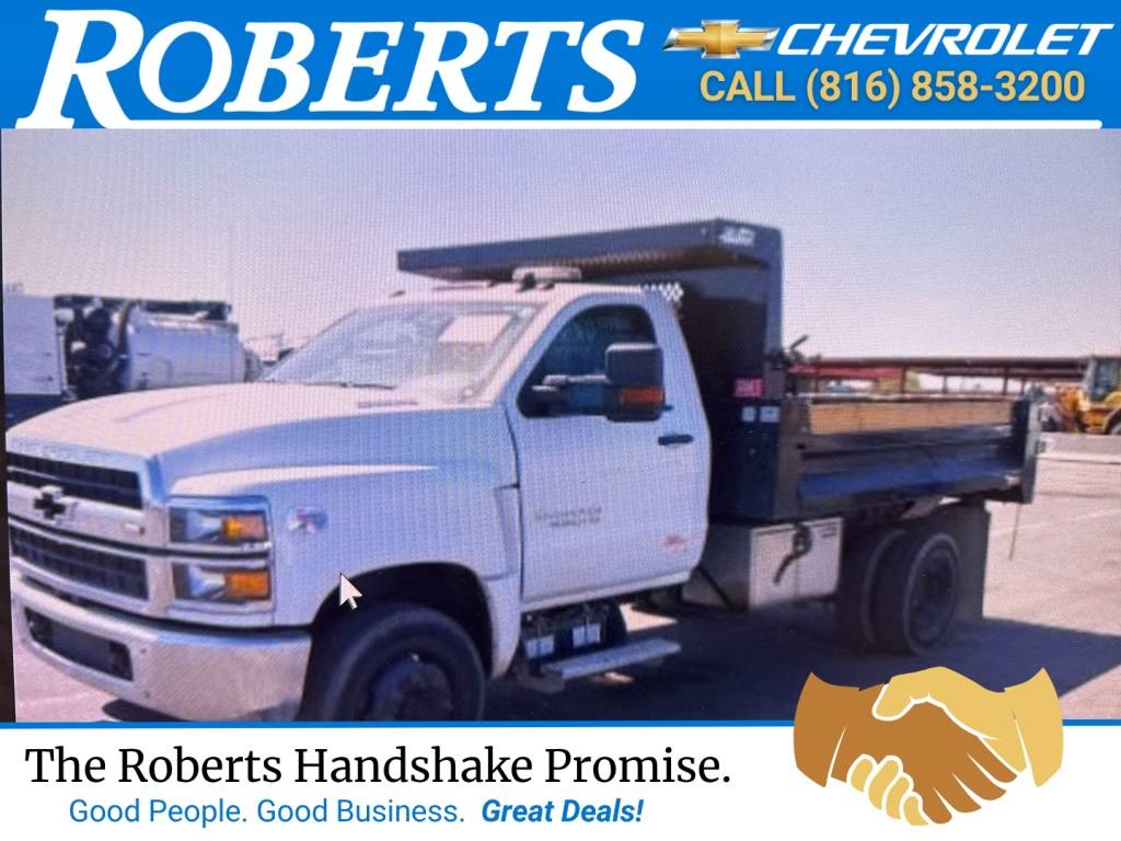 2022 Chevrolet Silverado MD Work Truck — Chassis Cab Truck — 11,743 mi — Platte City, MO