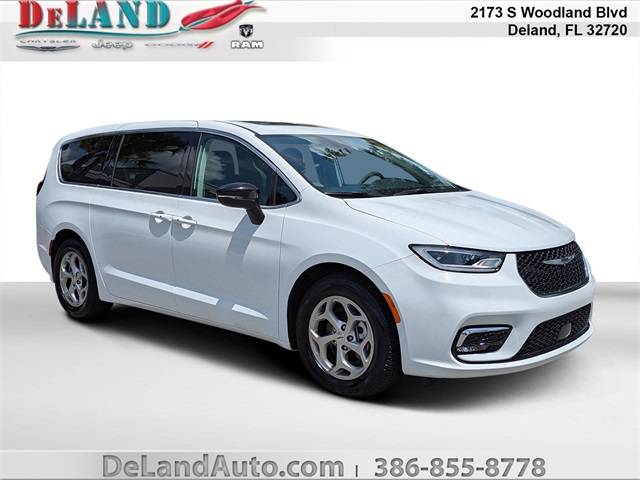 2024 Chrysler Pacifica Limited — Minivan — 13,162 mi — Deland, FL