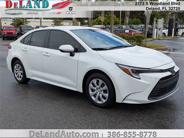 2025 Toyota Corolla Hybrid LE — Sedan — 8,638 mi — Deland, FL