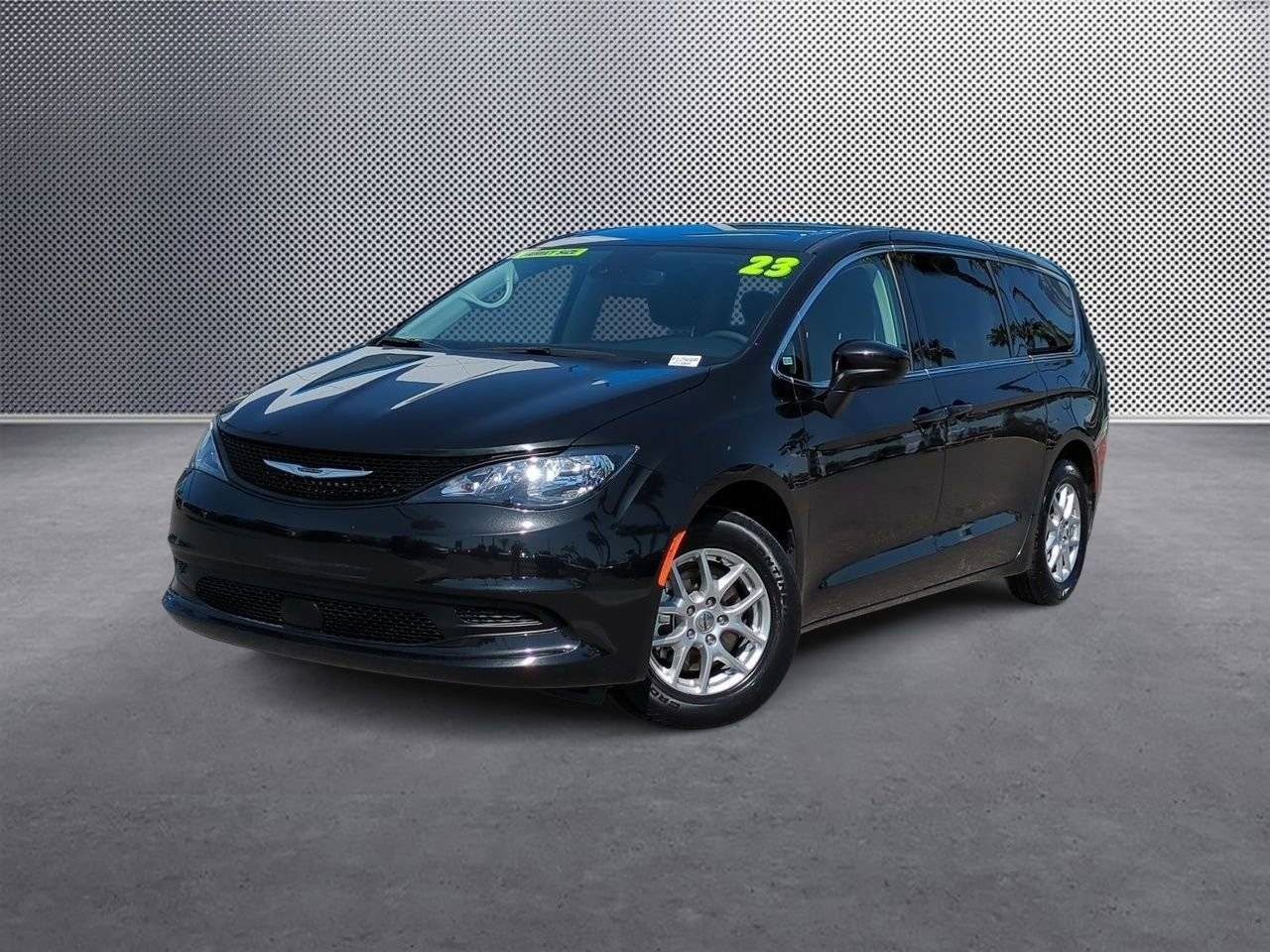 2023 Chrysler Voyager LX — Minivan — 59,909 mi — Buena Park, CA