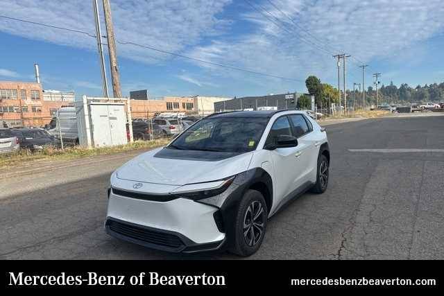 2024 Toyota bZ4X XLE — SUV — 4,028 mi — Portland, OR