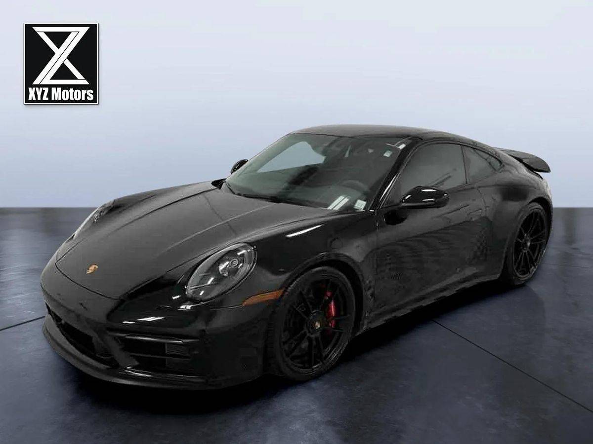 2024 Porsche 911 Carrera 4 GTS — Coupe — 7,973 mi — Grand Rapids, MI