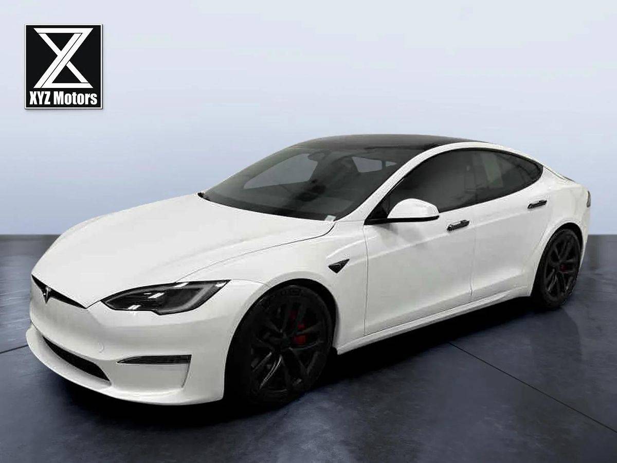2023 Tesla Model S Plaid — Hatchback — 23,304 mi — Grand Rapids, MI