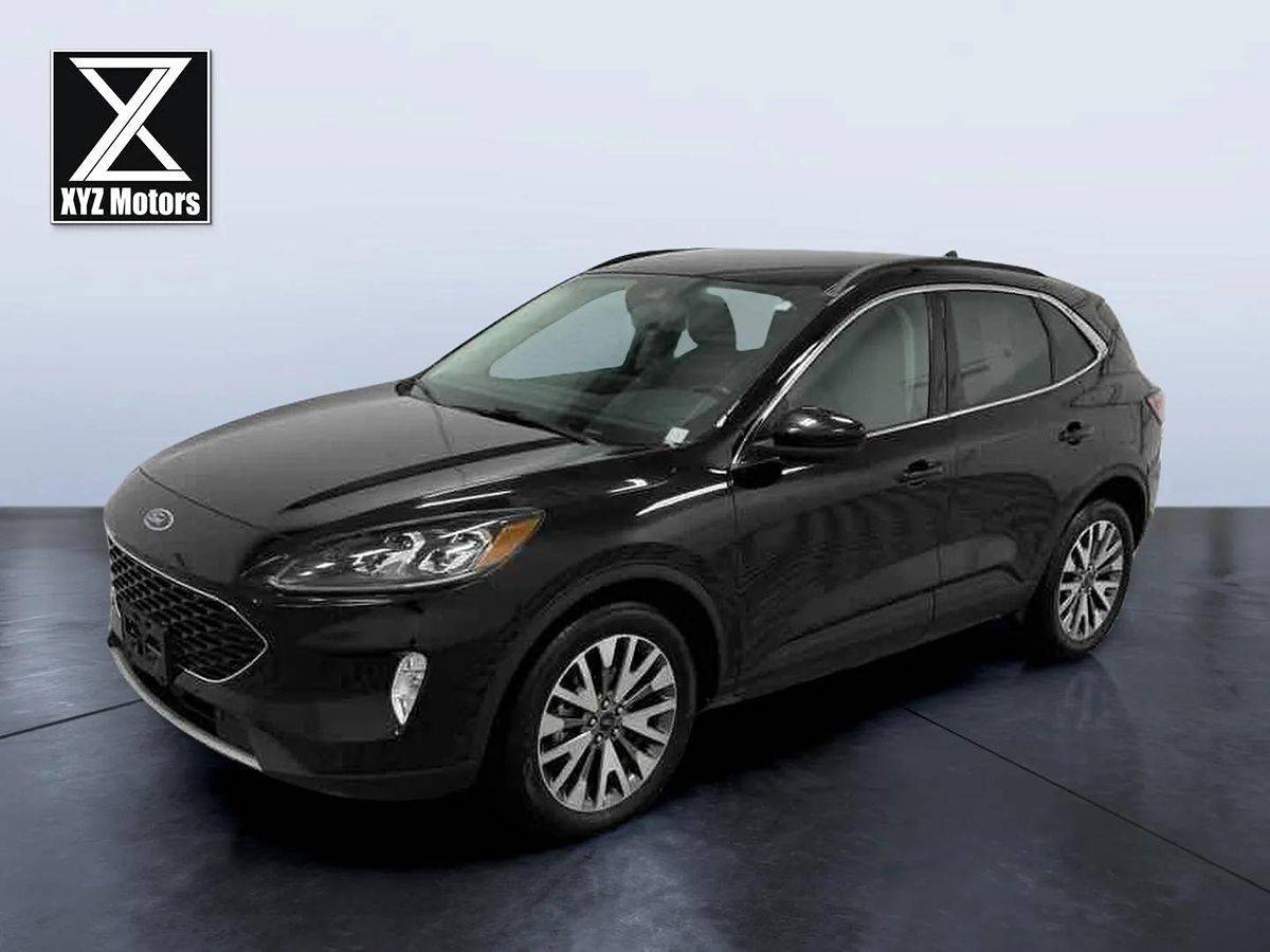 2022 Ford Escape Titanium — SUV — 56,377 mi — Grand Rapids, MI