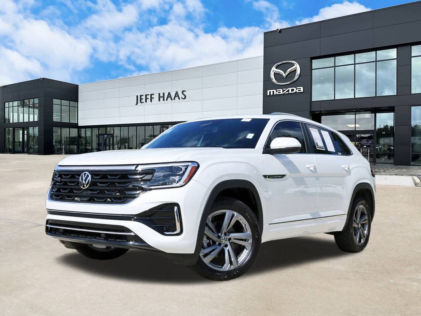 2024 Volkswagen Atlas Cross Sport SEL R-Line — SUV — 5,827 mi — Houston, TX