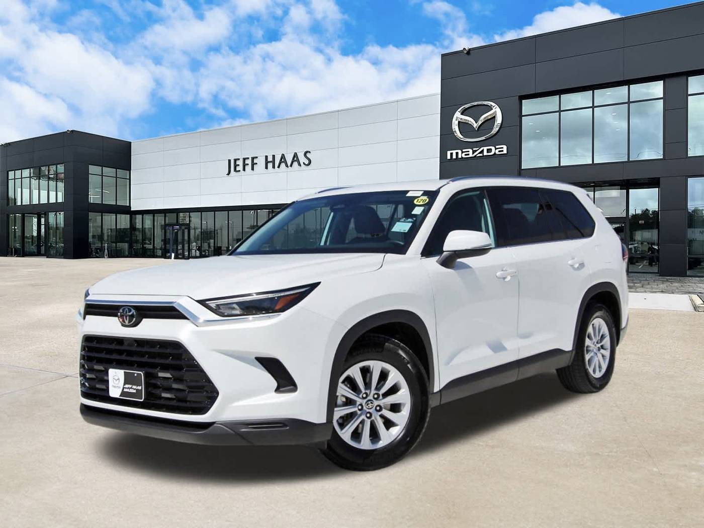 2024 Toyota Grand Highlander XLE — SUV — 19,191 mi — Houston, TX
