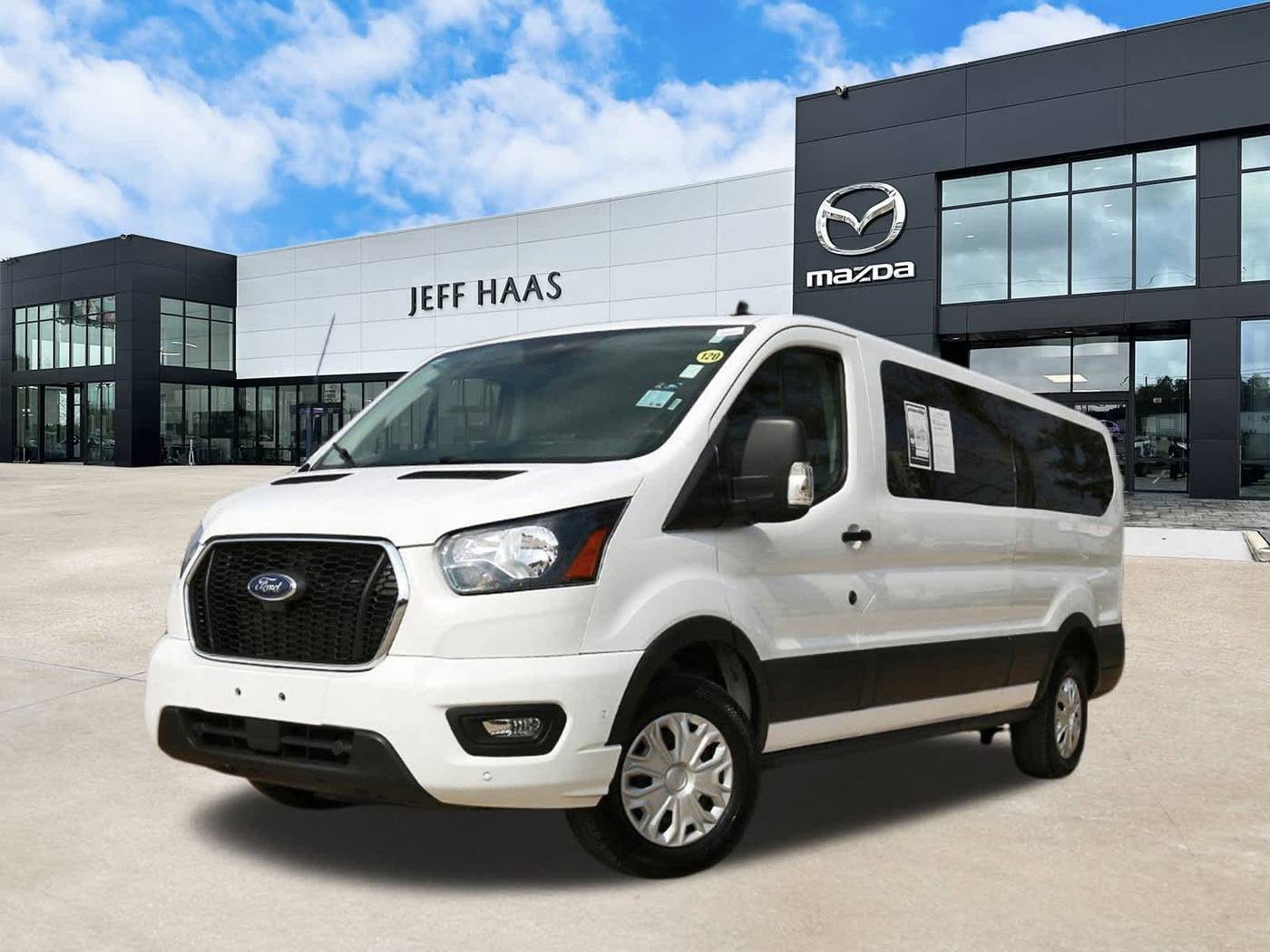 2023 Ford Transit Passenger Wagon T-350 XLT — Passenger Van — 31,312 mi — Houston, TX