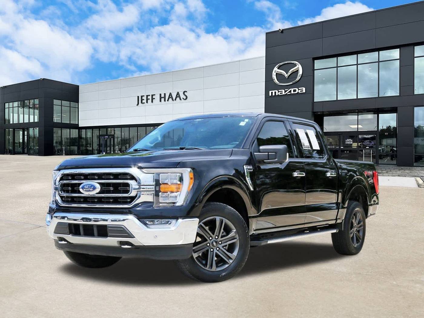2021 Ford F-150 XLT — Pickup Truck — 93,490 mi — Houston, TX