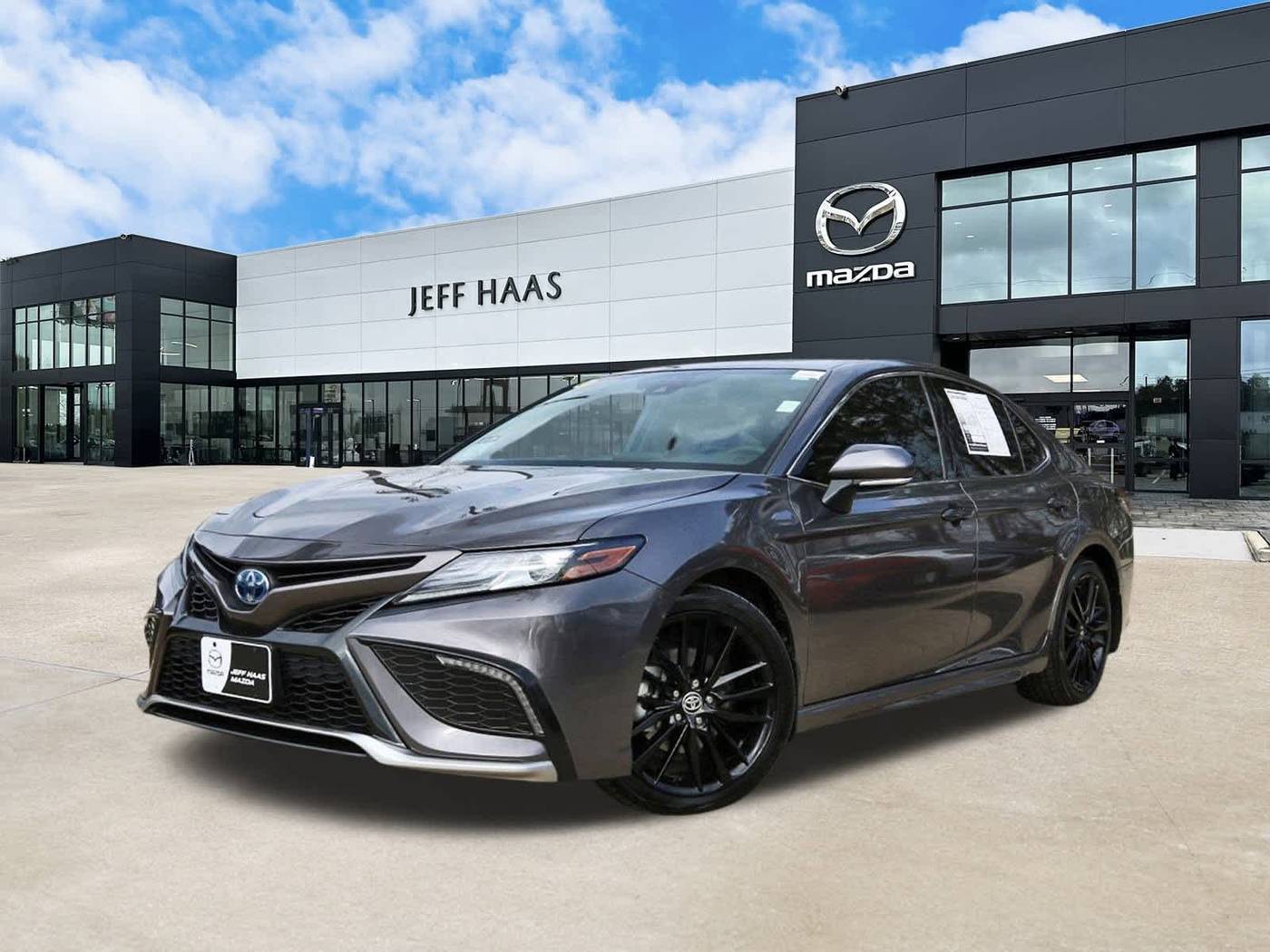 2024 Toyota Camry Hybrid XSE — Sedan — 25,029 mi — Houston, TX