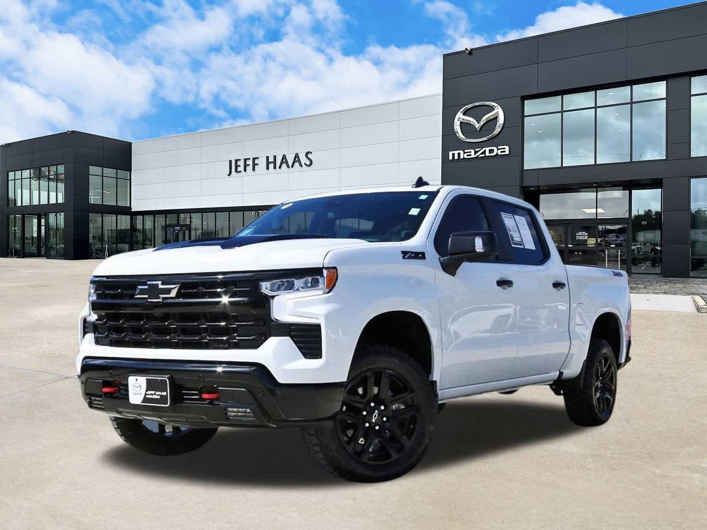 2024 Chevrolet Silverado 1500 LT Trail Boss — Pickup Truck — 13,136 mi — Houston, TX