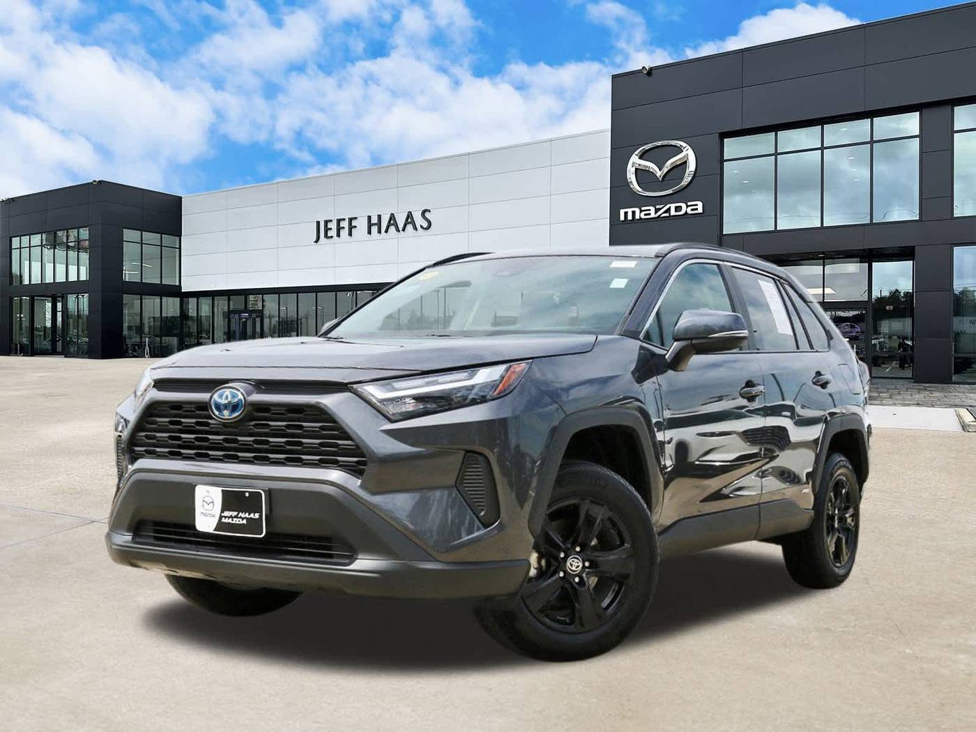 2024 Toyota RAV4 Hybrid XLE — SUV — 20,229 mi — Houston, TX