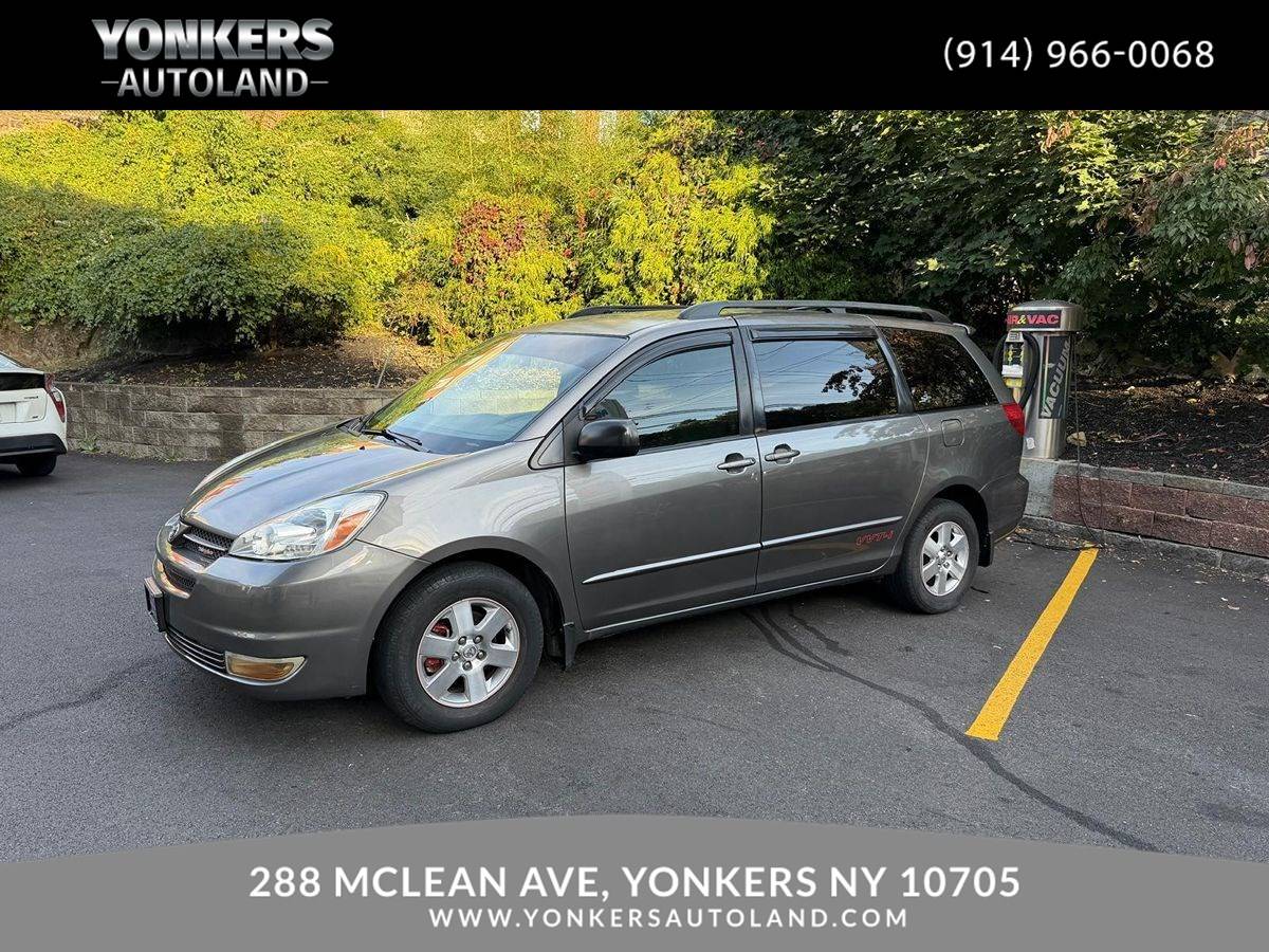 2005 Toyota Sienna CE — Minivan — 127,075 mi — Yonkers, NY