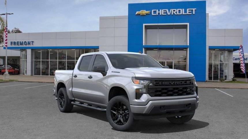 2025 Chevrolet Silverado 1500 Custom — Pickup Truck — 3,889 mi — Fremont, CA