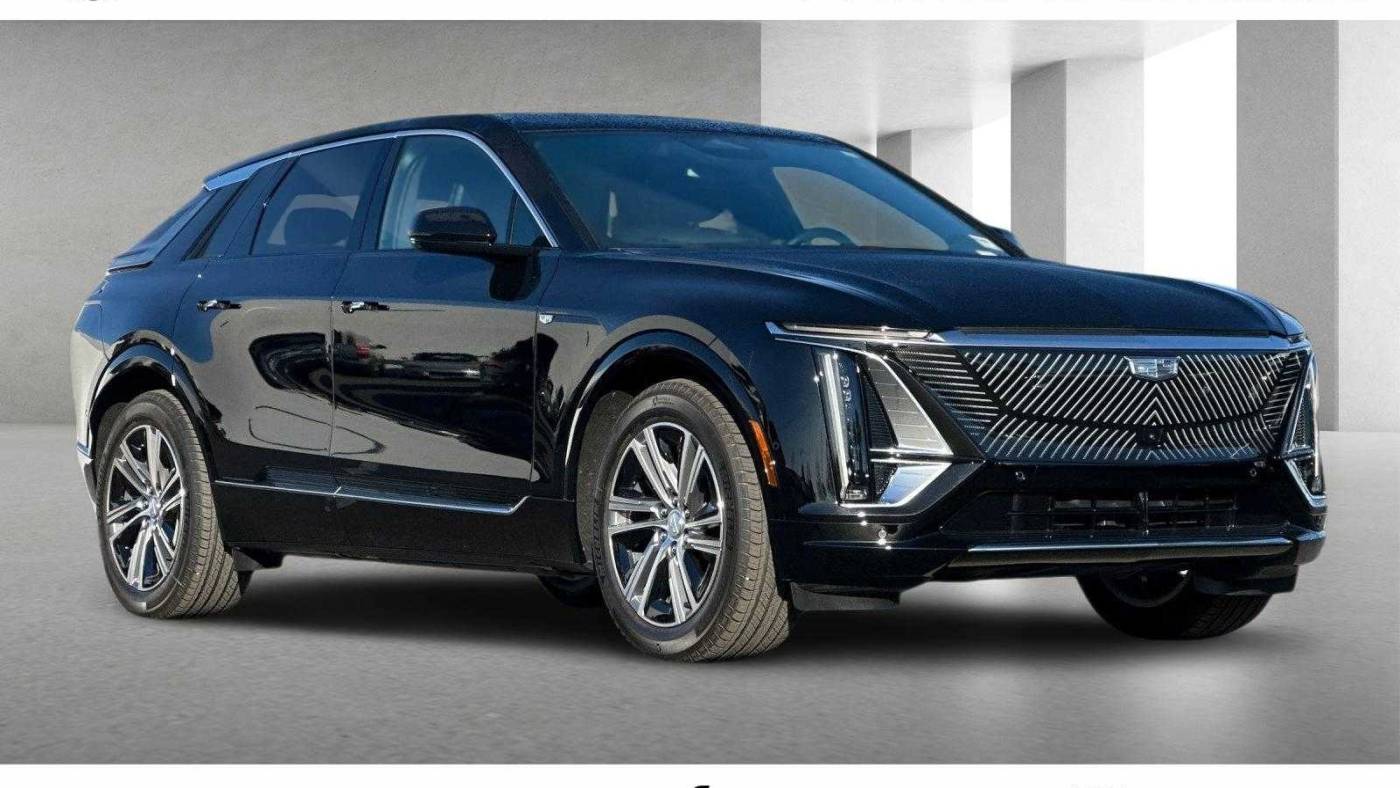 2025 Cadillac LYRIQ Luxury — SUV — 396 mi — Fremont, CA