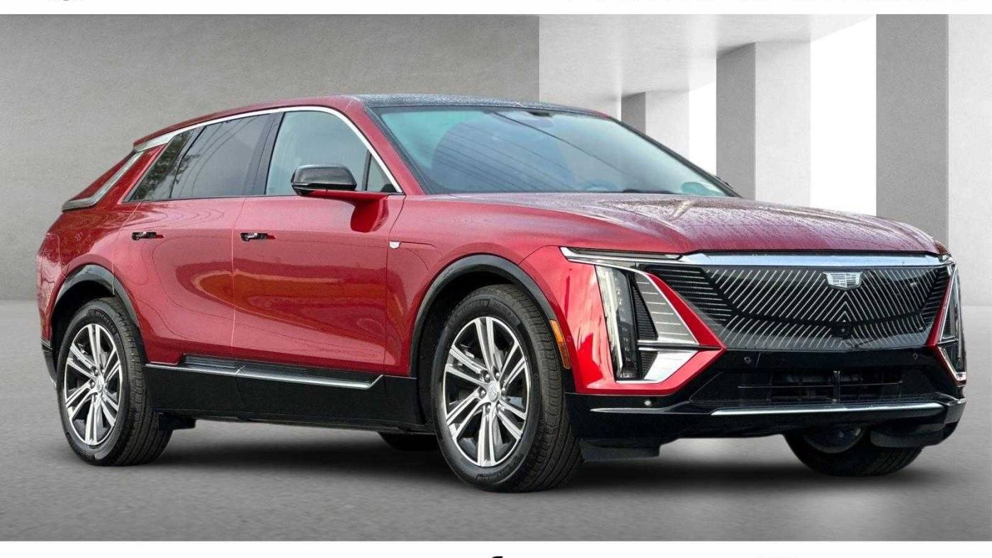 2024 Cadillac LYRIQ Luxury — SUV — 1,552 mi — Fremont, CA