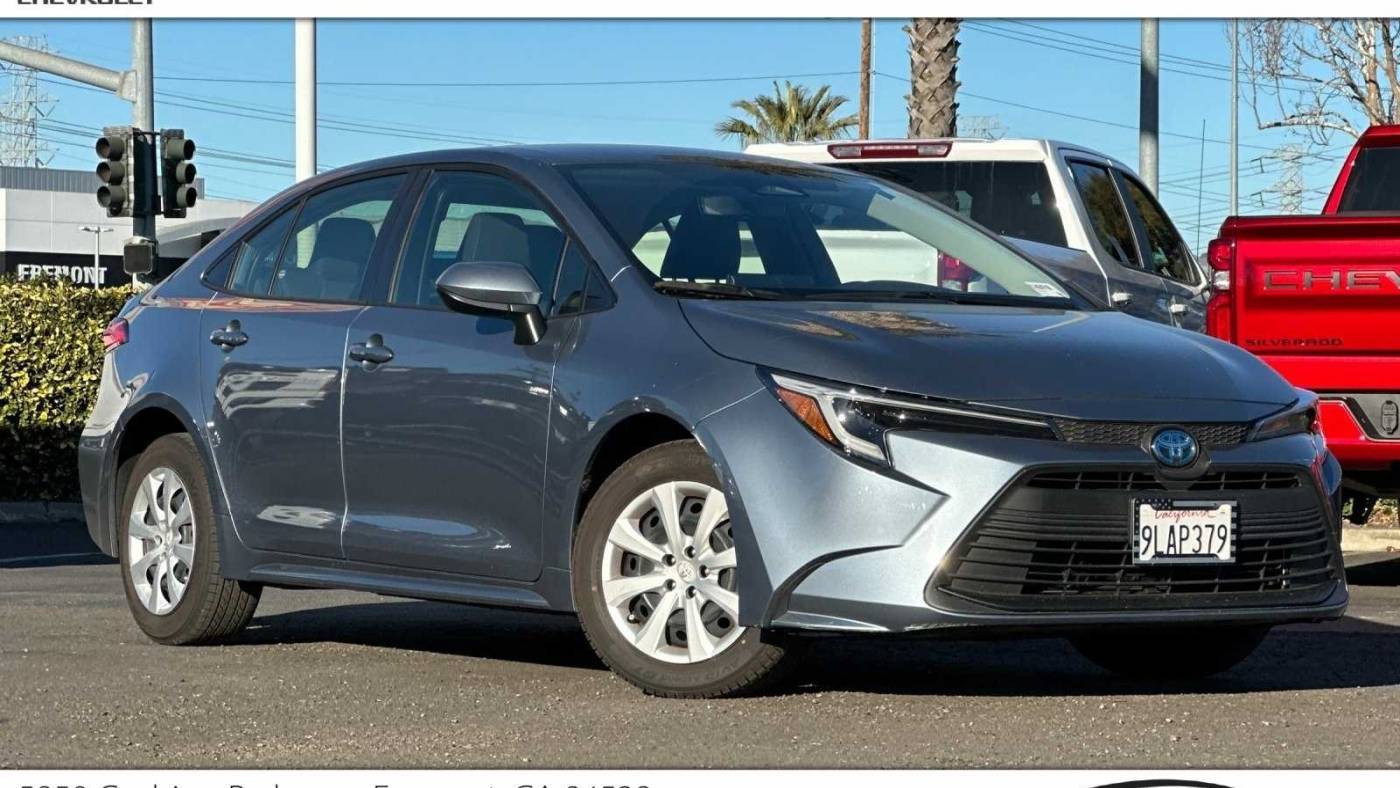 2024 Toyota Corolla Hybrid LE — Sedan — 9,975 mi — Fremont, CA