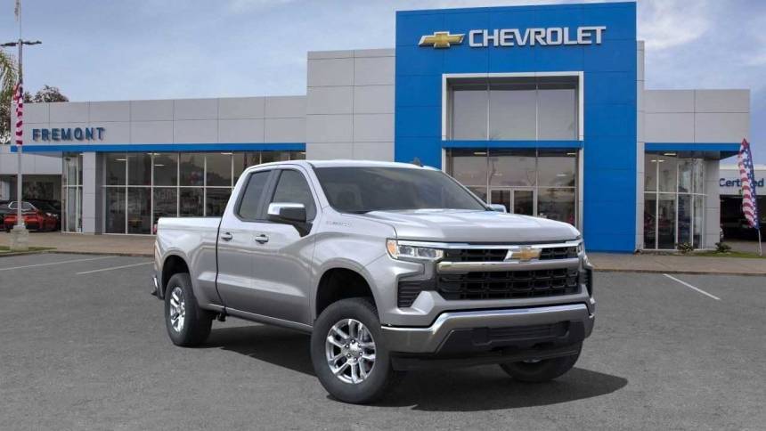 2025 Chevrolet Silverado 1500 LT — Pickup Truck — 2,817 mi — Fremont, CA