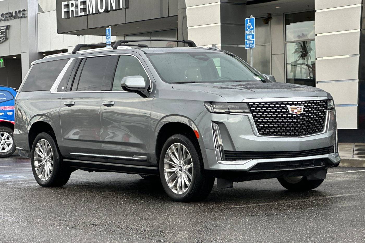 2023 Cadillac Escalade Premium Luxury