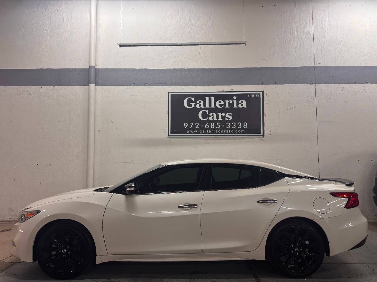 2017 Nissan Maxima SR — Sedan — 122,800 mi — Dallas, TX