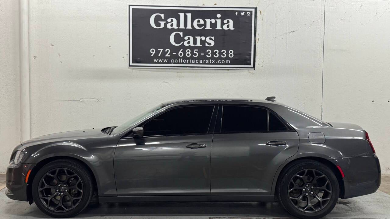 2019 Chrysler 300 S — Sedan — 165,044 mi — Dallas, TX
